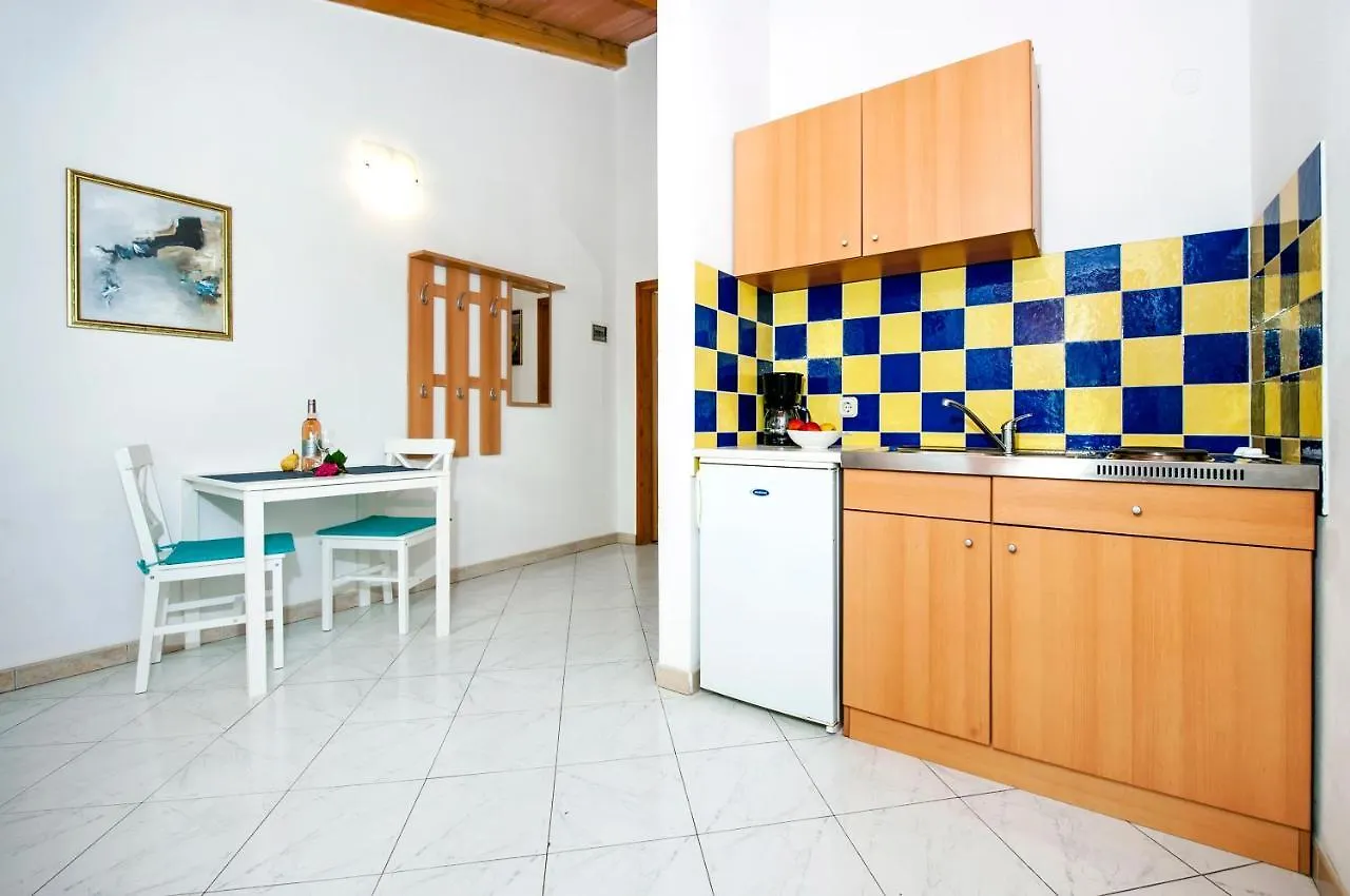 Apartman Near Beach Pelagic Sea View Rovinj