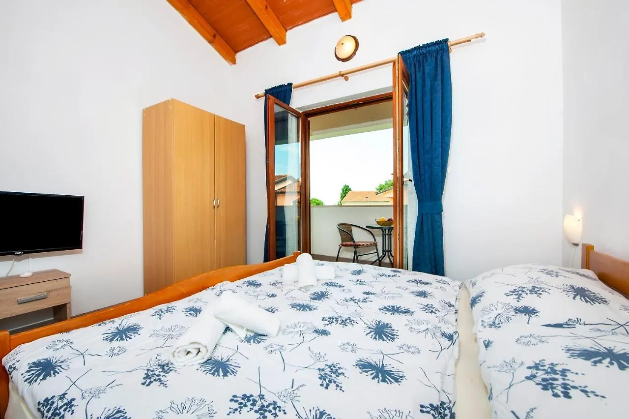 Apartman Near Beach Pelagic Sea View Rovinj 0*,